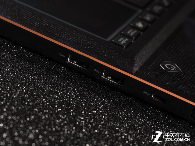 将RTX2080 Max-Q塞进18.7mm ROG冰刃3s Plus评测