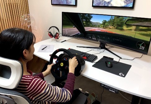 玩游戏要大屏、三联屏、还是超宽屏显示器？ 