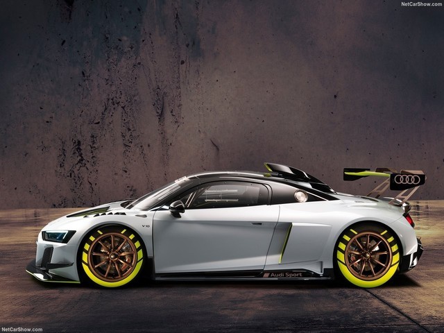 óˣµR8 LMS GT2