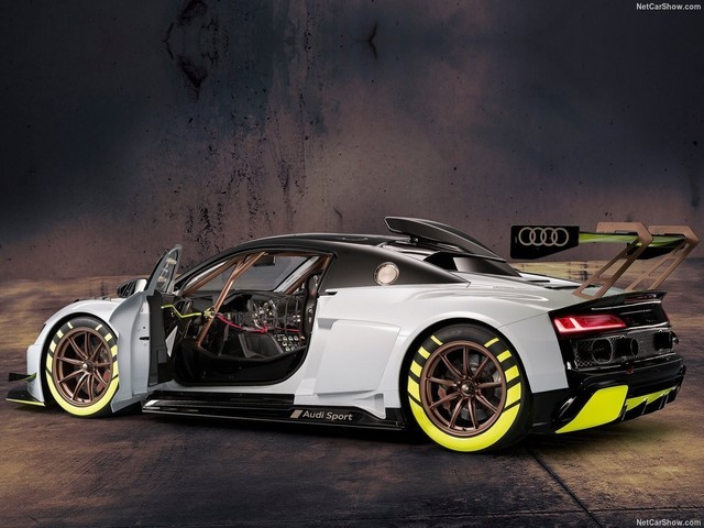 óˣµR8 LMS GT2