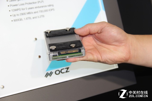 消费类舞台不够 OCZ多款企业级SSD亮相