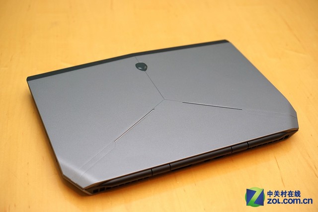 ñЯȫ淢չ Alienware 13 