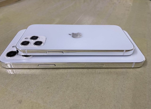 iPhone 12ߴĻģع 