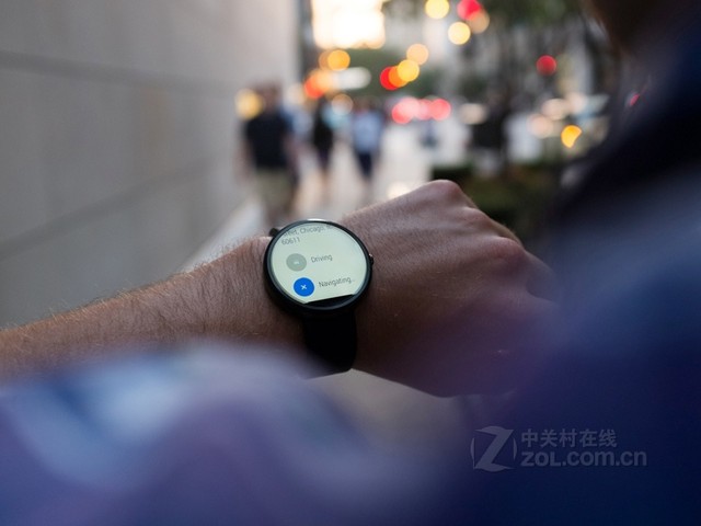 比Pebble还炫 WeLoop小黑智能手表评测