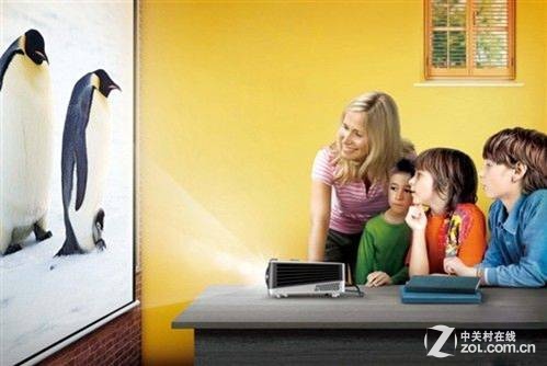 让孩子爱上课堂 互动型教育投影机推荐