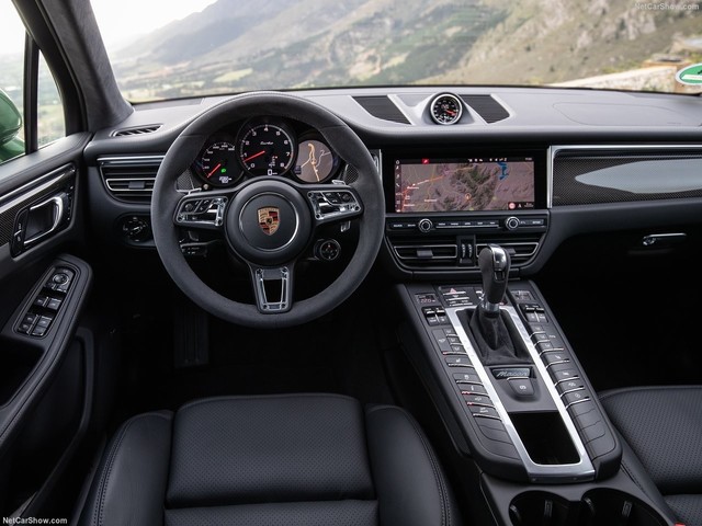 大劲撩车：全新动力保时捷Macan Turbo