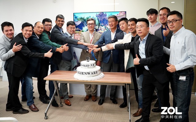 Alienware����55Ӣ��OLED��ʾ�� 