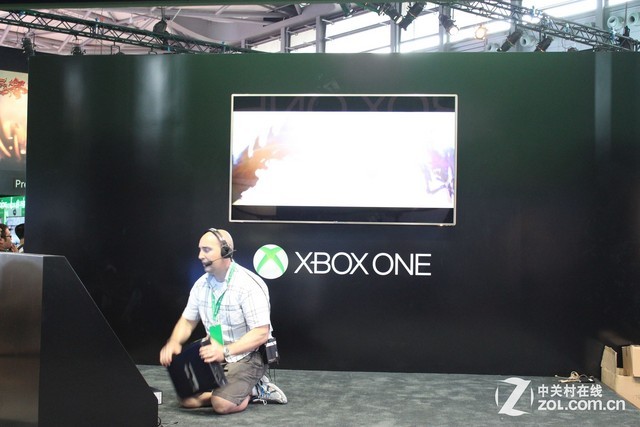 现场预定有优惠! 微软XBOX ONE送福利