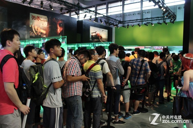 现场预定有优惠! 微软XBOX ONE送福利