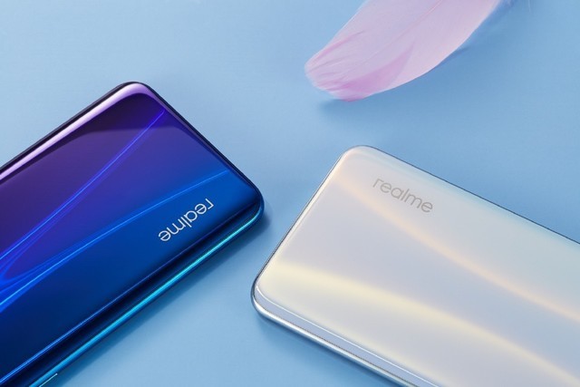 realmex2官方图赏放出星图蓝银翼白双色争霸