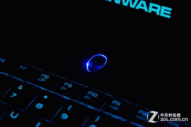 ����GTX980M  Alienware 17 R2�¿��ײ� 