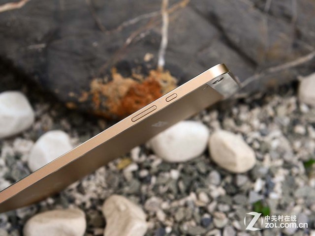 放大版iPhone 5S? 爱立顺M787T评测