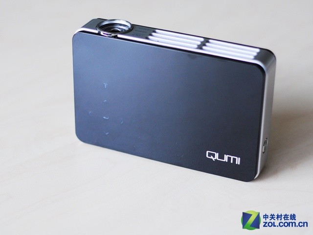 ʾ Vivitek Qumi Q4ӰԺײ 