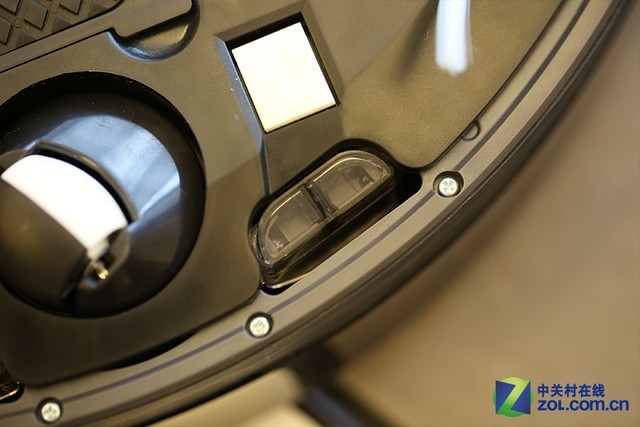 ˾ iRobot Roomba 880 