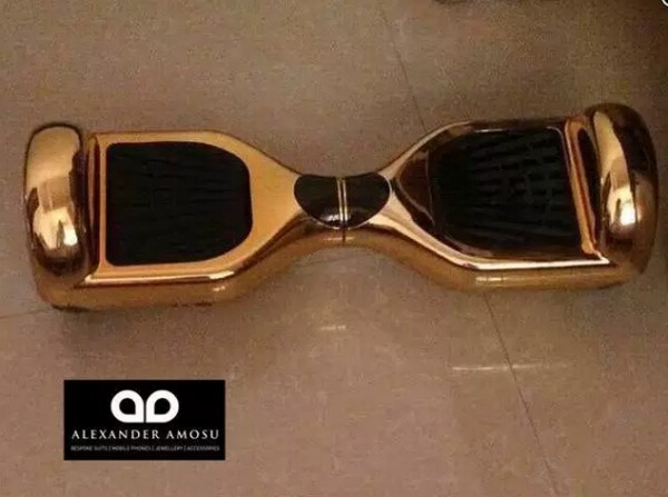 土豪专属:造价250万的黄金双轮平衡车