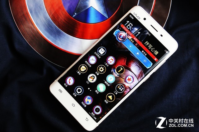 重磅!这几款手机加冕移动设备"黑金奖"