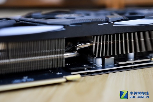 4K ΢RTX 2080 GAMING X TRIO 
