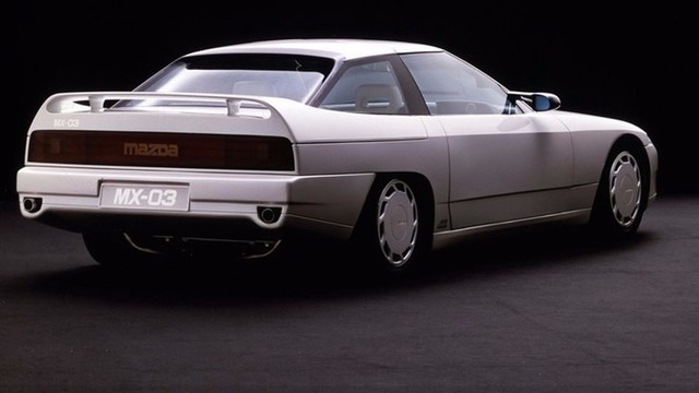 ͣڸ 1985Դ MX-03