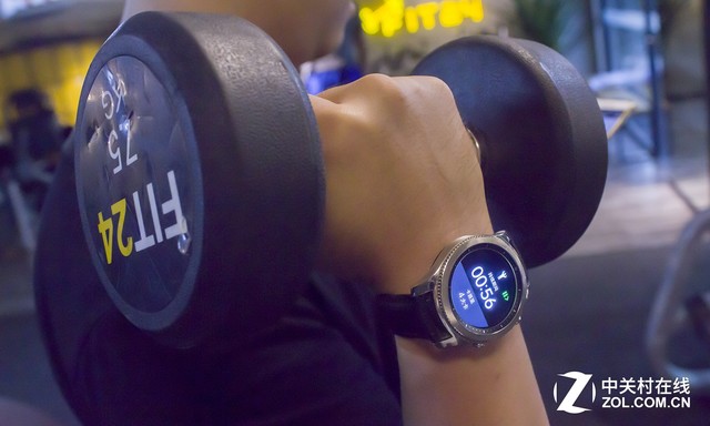 ԽӰ׿iOS˫ƽ̨ Gear S3 