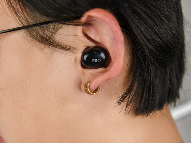 ݿ ɰ׿߶FW1 