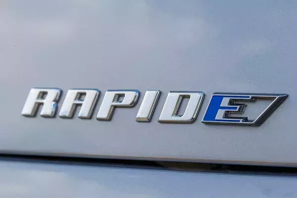 ˹RapidE ȫϵ綯 