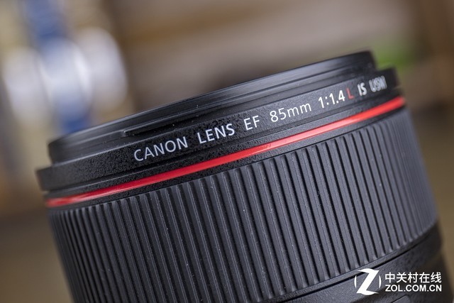 ͷ 85mm F1.4Ԫ 