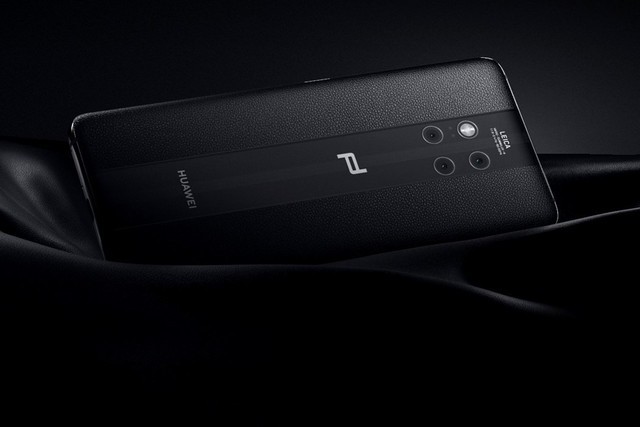 ҶԻΪֻѧʵʾ͡˾̾Ľ䣬ȻMate 20صķ3ͷⲼãԼǰḻĽ䡣ʱڻΪչһضͺţMate 20 RSˡ