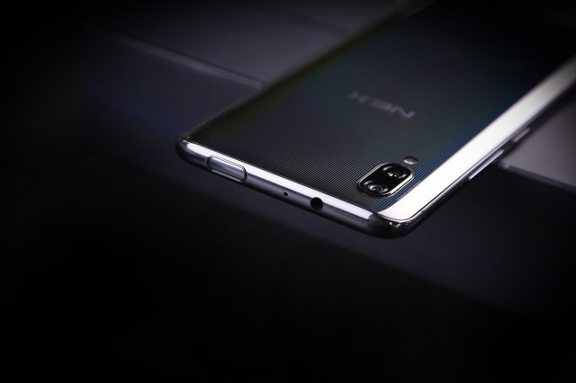 vivo NEX Լռȵʽδ 