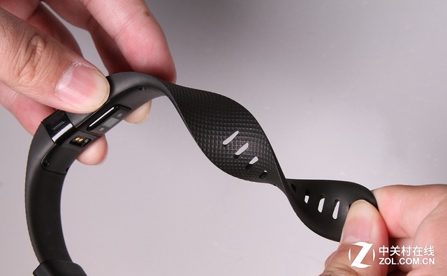 这才叫智能穿戴 Fitbit Charge HR评测