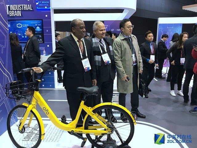 Ȧ�۹������� С�Ƴ��氢��������MWC 