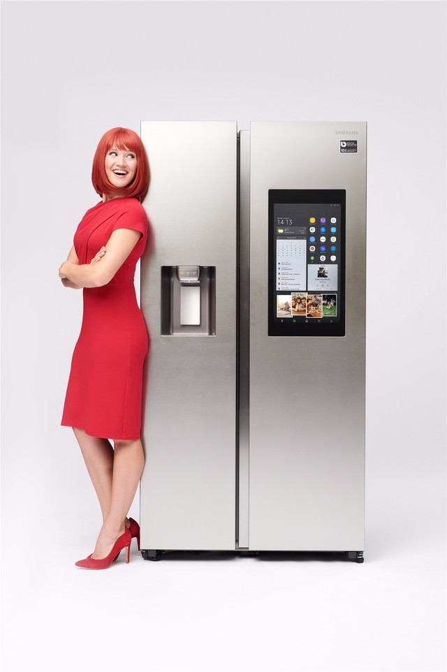 ǱRS8000 FamilyHub