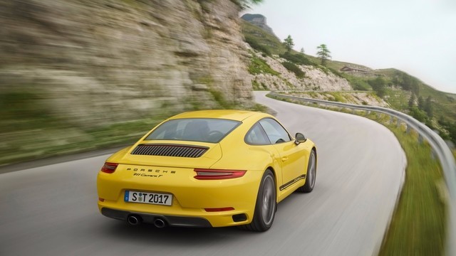 2018ʱ911 Carrera T ۼż