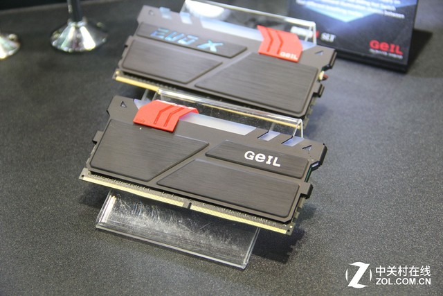 ſᣡDDR4 EVO XϵRGBڴ 