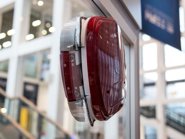 �������������Ĳ�����ʹ�ã��ܹ���ಣ������һ�γ�����������90���ӣ���ʹû����Ҳ����Ӳ����ϵ��䡣�ۼ�500ŷԪ(Լ�������3725Ԫ)�������ȵ�½�ձ��г���