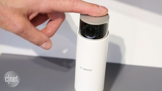 博世Bosch 360室内摄像头:主人不在家时,能够监控屋子情况。主人在家时,会摄像头收缩。