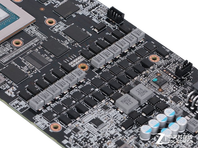 ȫװսӥ AORUS GTX1080Ti 