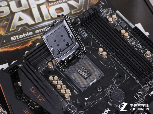 ר Z1704Ʒ 