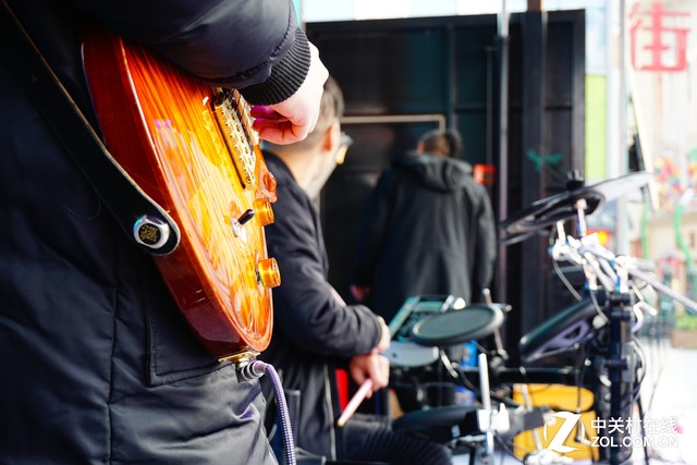 huaweinova大篷车全国巡演余姚站开秀