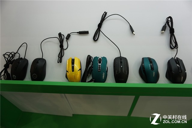 �±��Ͻ�һ���� ������̨չ��Ź�� 