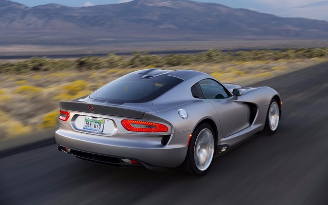 ϵ 2015SRT