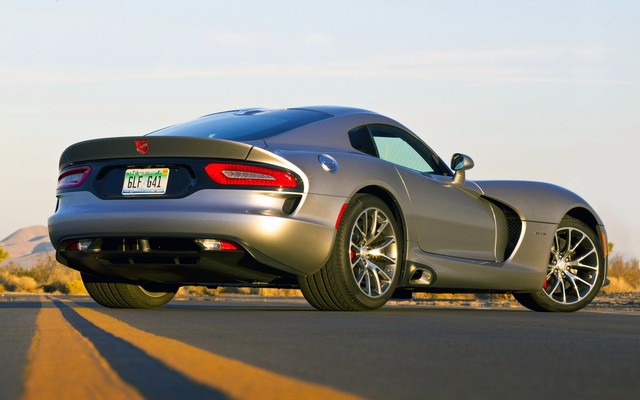 ϵ 2015SRT