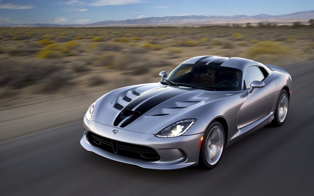 ϵ 2015SRT