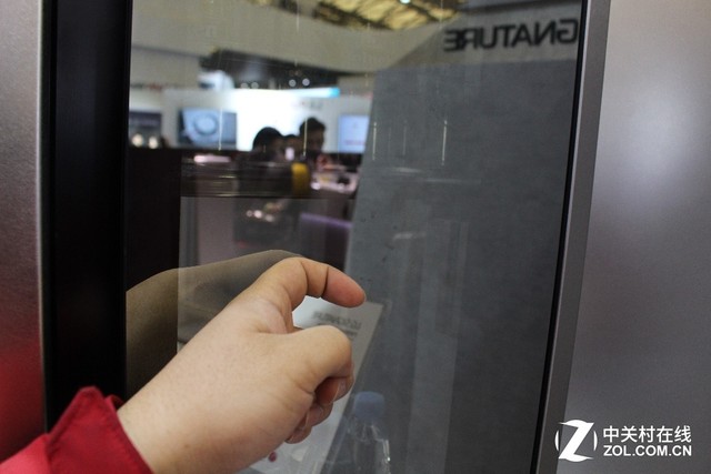 LG SIGNATUREչ ׿ԽƷҫAWE 