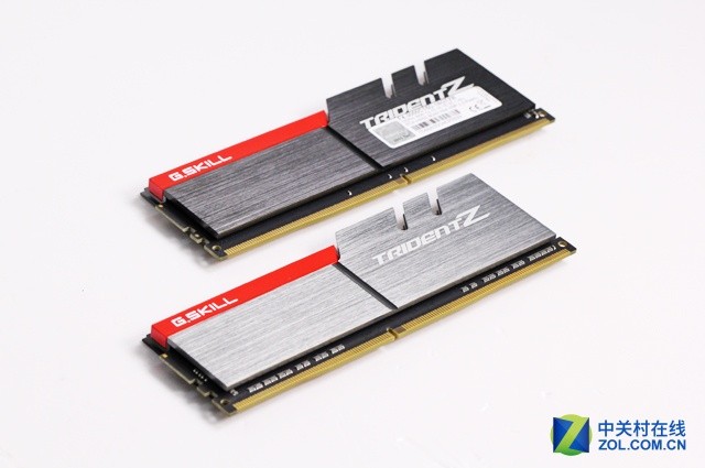 ֥F4-3000C15D-16GTZB DDR4ڴ 