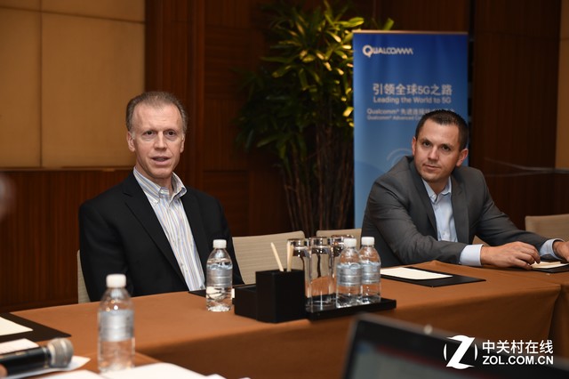Qualcomm LTE & Wi-Fi�Ƚ�����ý��Ⱥ�� 
