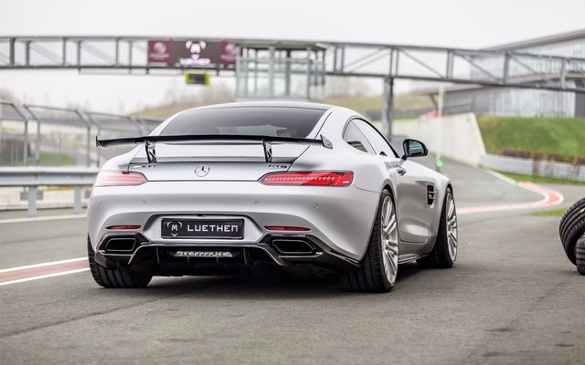 Luethen MotorsportװAMG GT