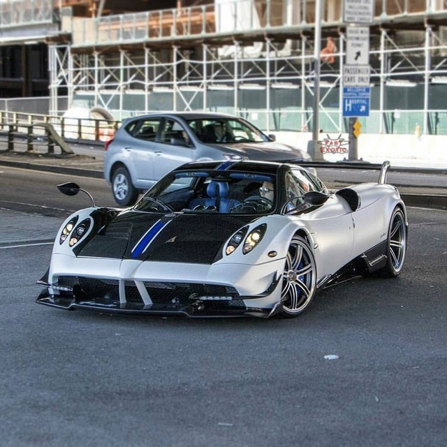 ưٵ3 Huayra BC