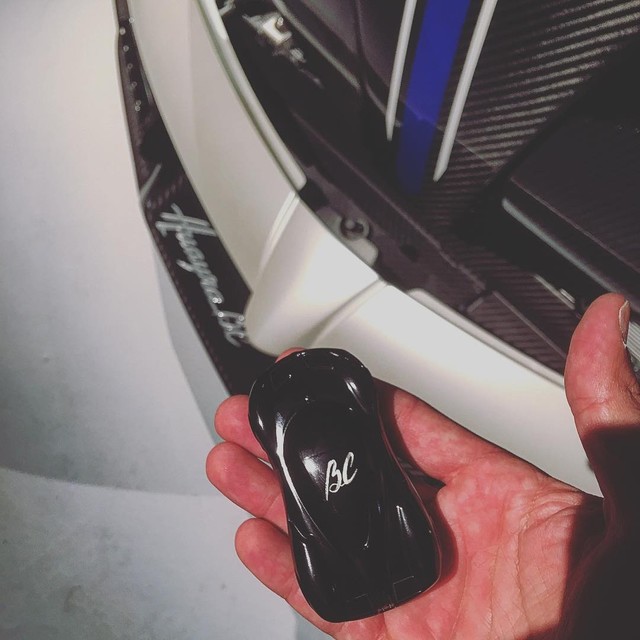 ưٵ3 Huayra BC