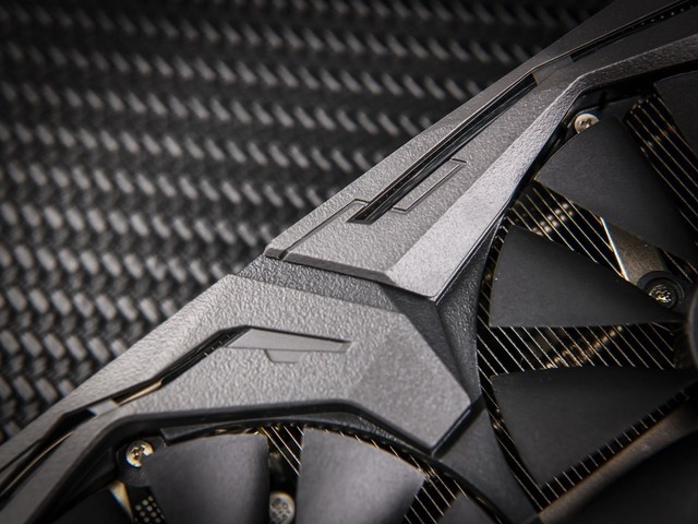 ROG STRIX RTX 2060 SԿ ߶˴