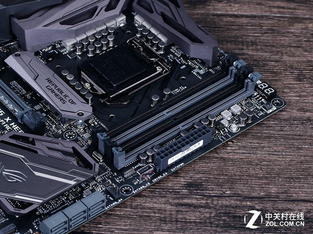 3000Ԫڸѡ˭Z370 